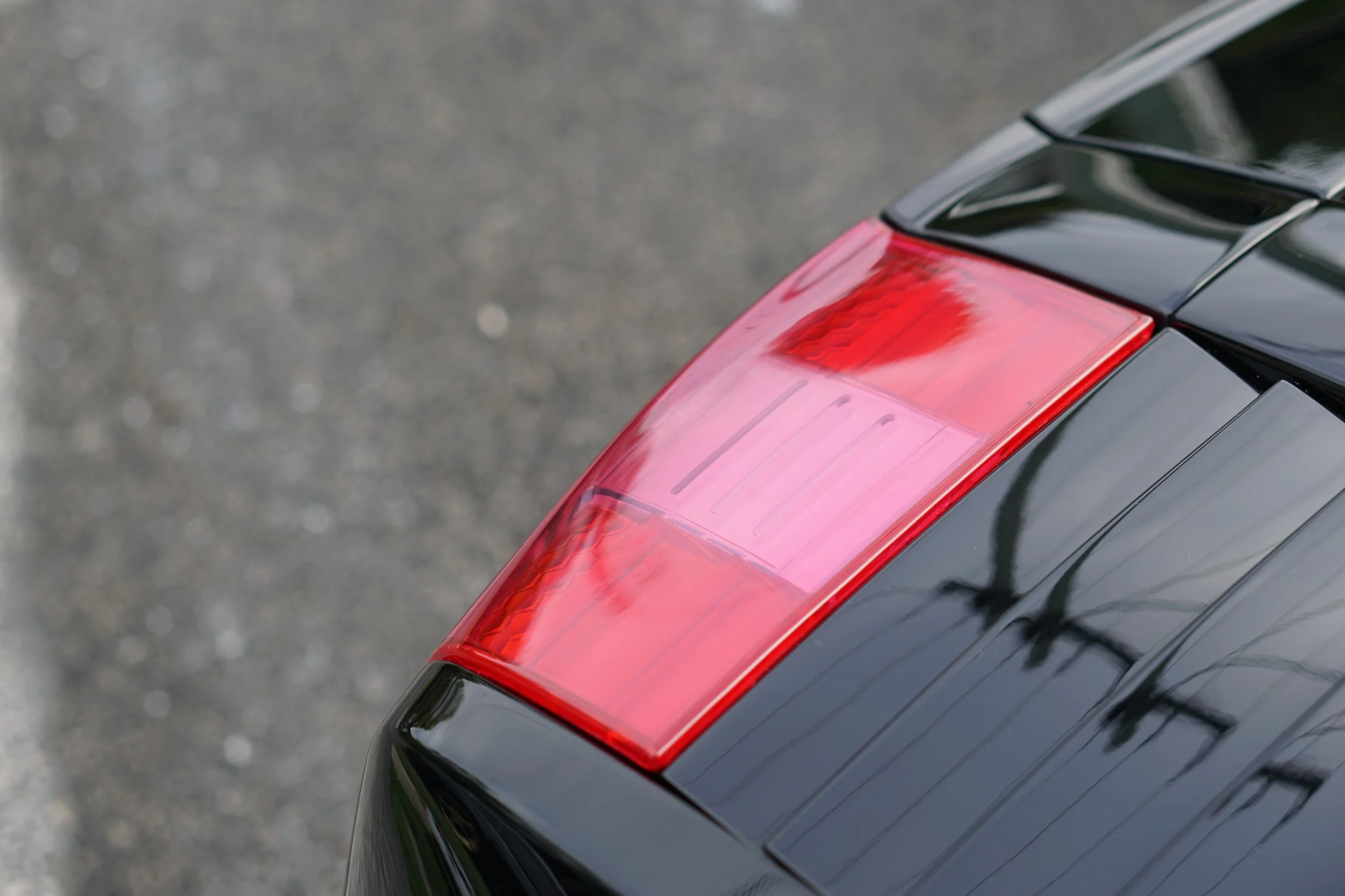 Pre-LP Lamborghini Gallardo Replacement Tail Light Lens 3