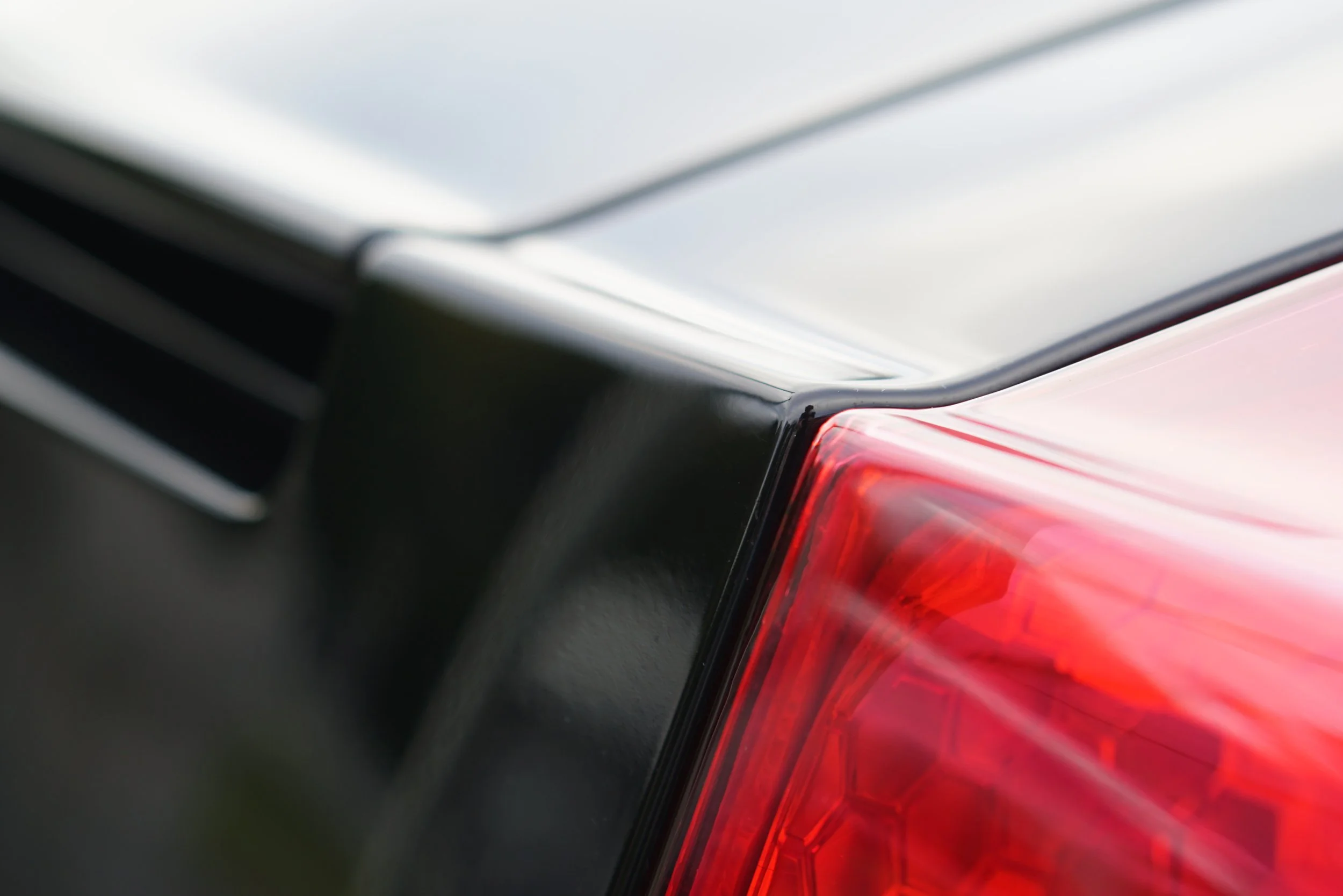 Pre-LP Lamborghini Gallardo Replacement Tail Light Lens 5